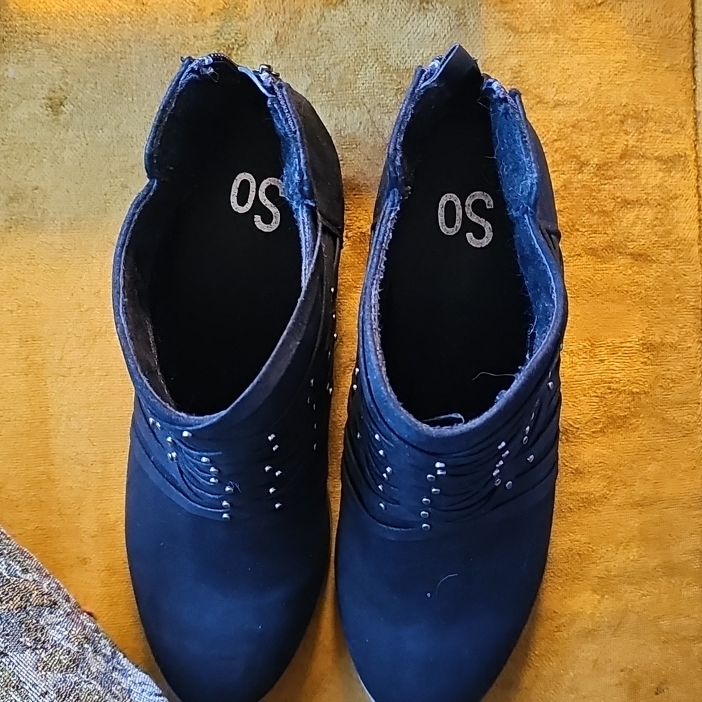 So Booties - Picture 5 of 9